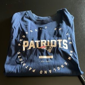 Nike dry fit long sleeve New England Patriots t shirt, Navy, youth L